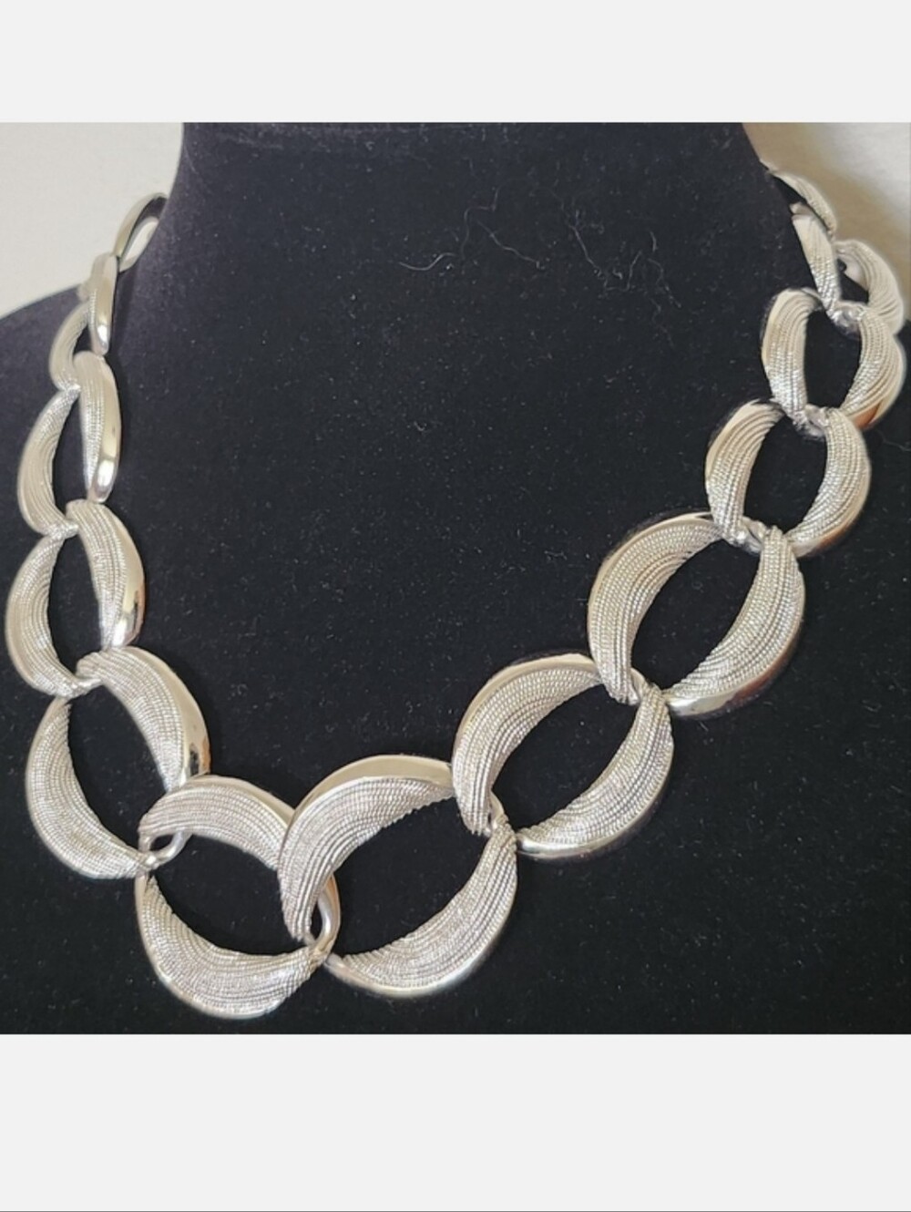 VTG Napier Necklace Silver Tone